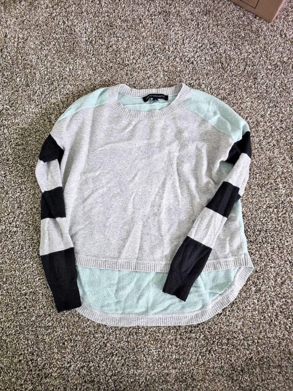 French Connection Color Block Sweater in Gray & Green Size Small